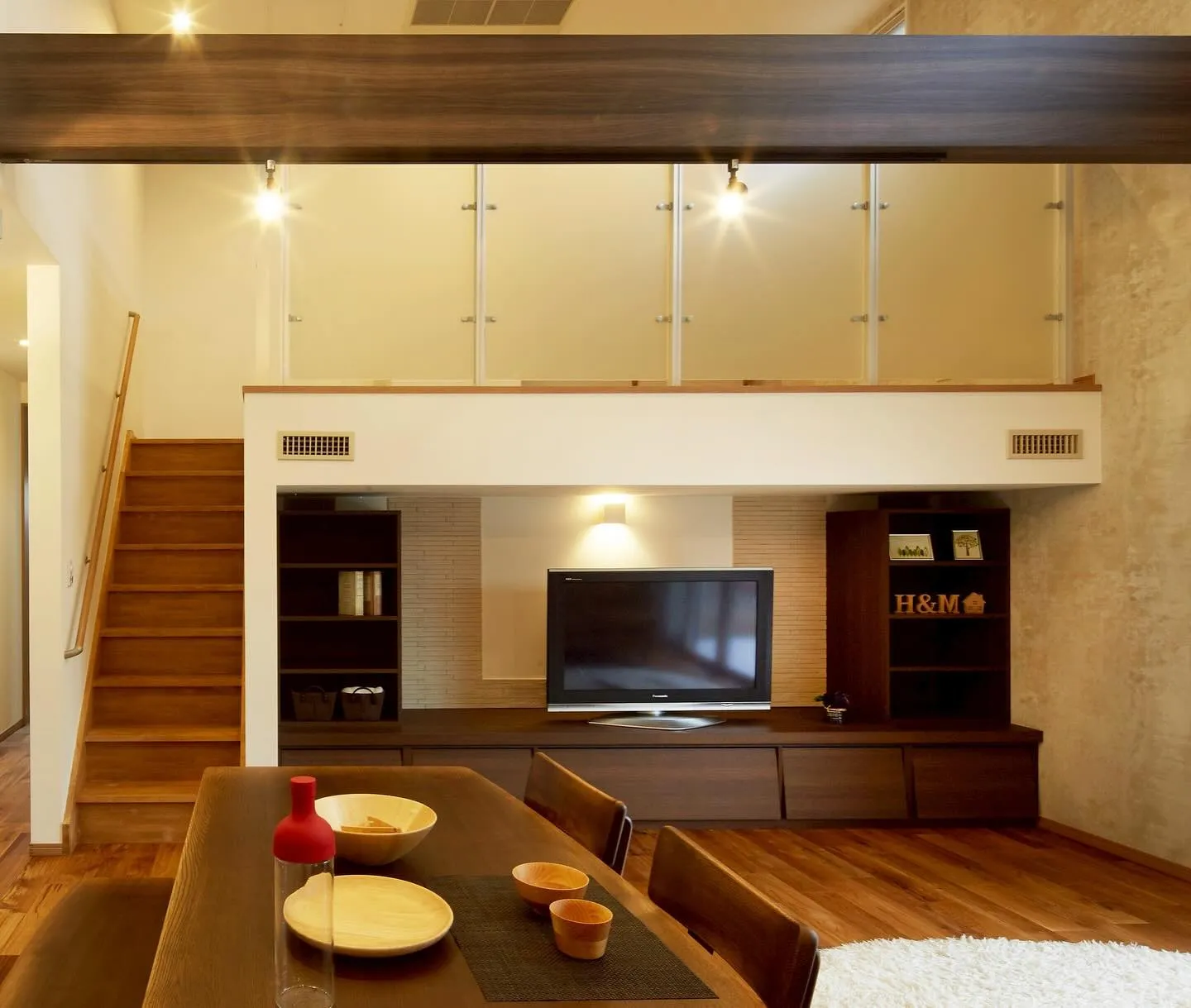 中二階のある平屋